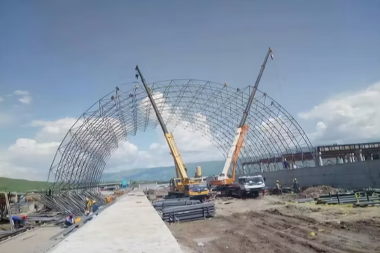 Prefabricated Football Field Structure: Steel Truss Space Frame with Space Grid Construction